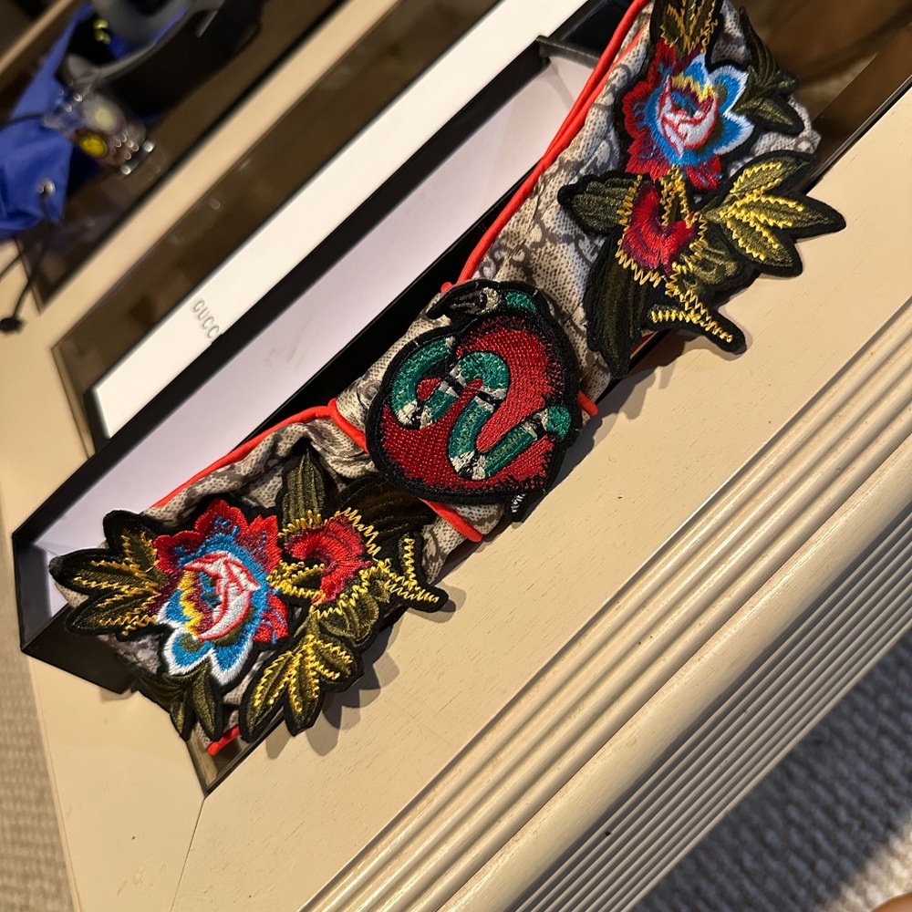Gucci Floral Embroidered Hairband - Red, Green, Yellow